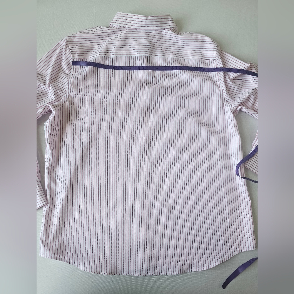 Women's Pink Stripe Button-Front Dress Shirt - Picture 11 of 16